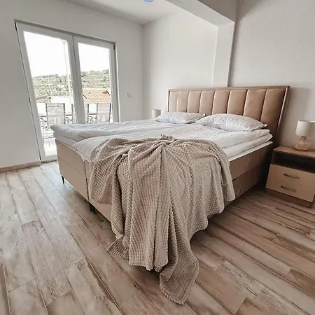 Apartmán ”sand” On Island Solta Nečujam